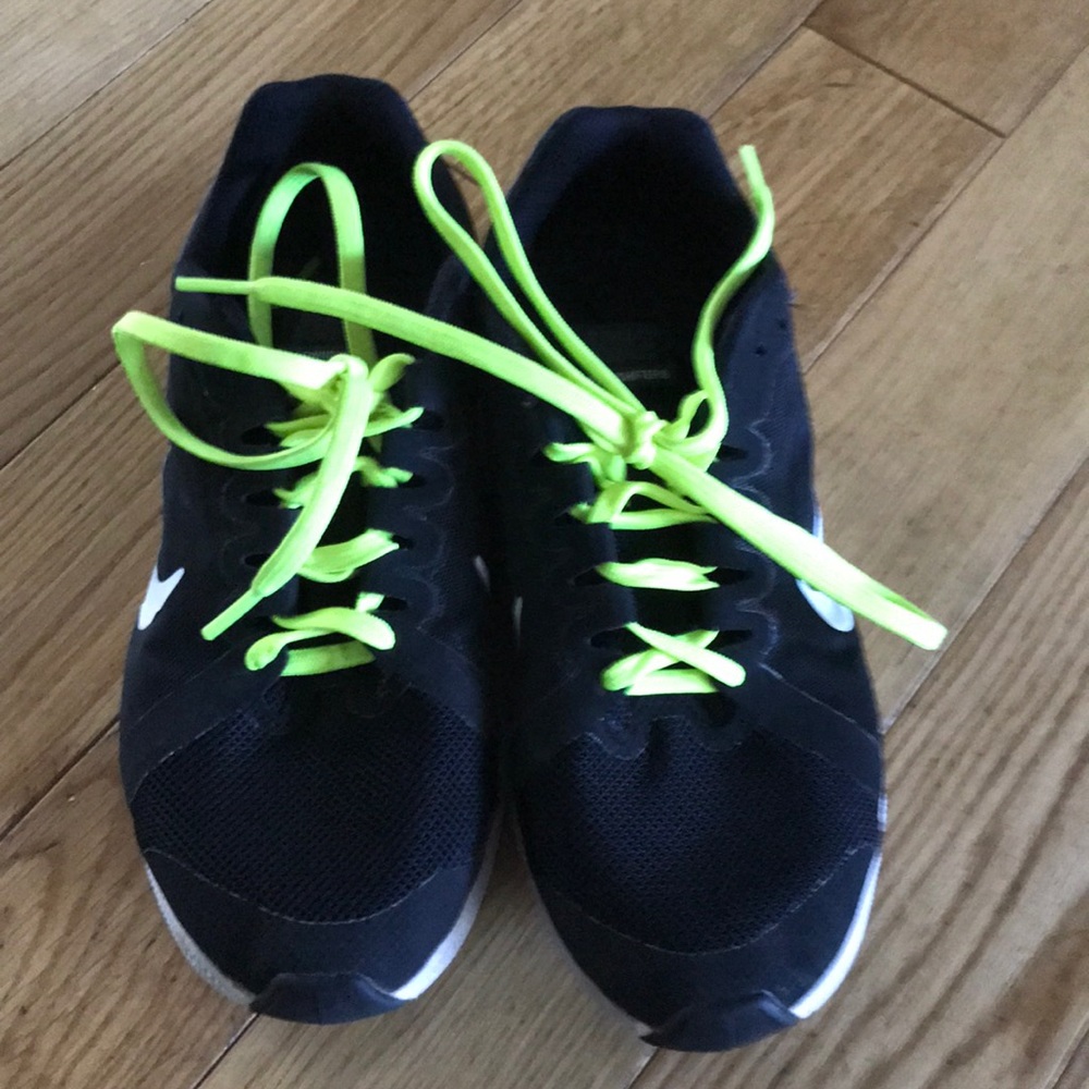 Nike downshifters